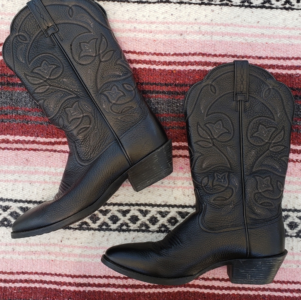 Women's Ariat Leather Cowboy Boots in Black